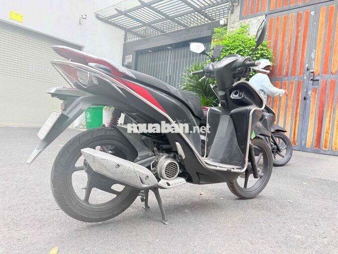 vision pb đặc biệt 2022 36.000km bao tranh chấp