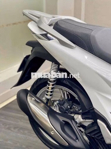 SH 125 ABS Đặc biệt ABS 2025 3.000km Trắng Bạc