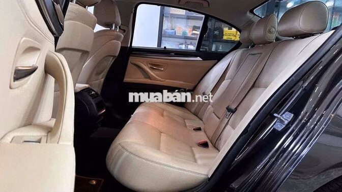 BMW 520i LCI N20 2016 Đen