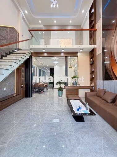 Phòng ngủ có view hòn non bộ, nhà sổ riêng Mỹ hạnh