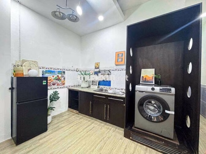 Cho thuê hệ thống căn 2pn1wc rộng full nt gần Hồng Bàng Q5 ĐH Y Dược