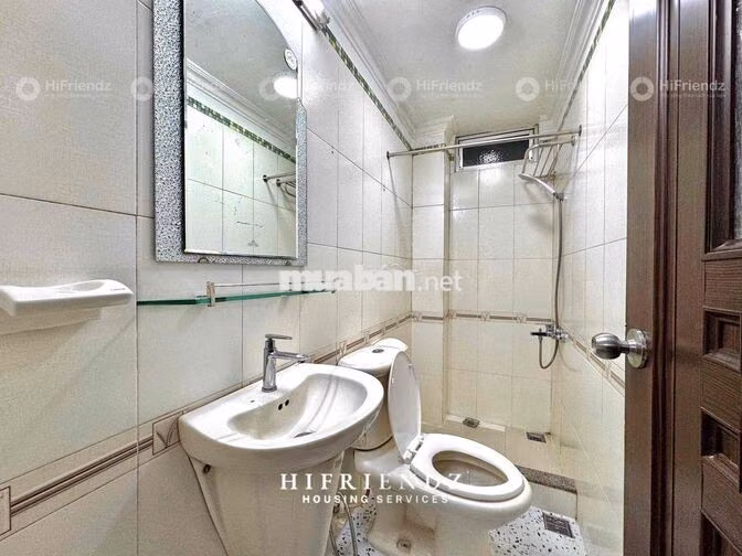 Căn hộ mini tách bếp 32m2 sát ĐH Y dược 300m mặt tiền Hồng Bàng Quận 5