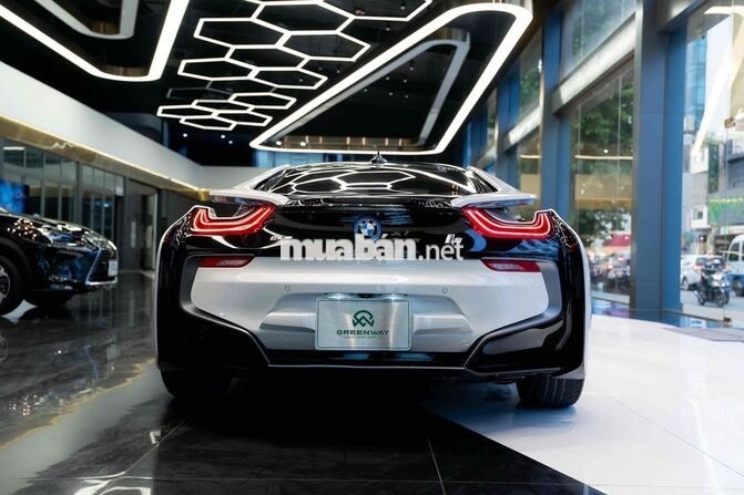 BMW i8 2015 Trắng Hybrid 43.000 Km