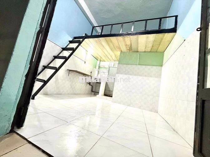 Phòng trọ Dương Đức Hiền sau trường HUIT