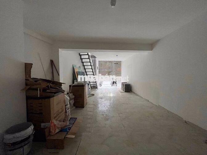 MẶT BẰNG KINH DOANH TỰ DO 70m2 Có Duplex - thương lượng mạnh mới 100%
