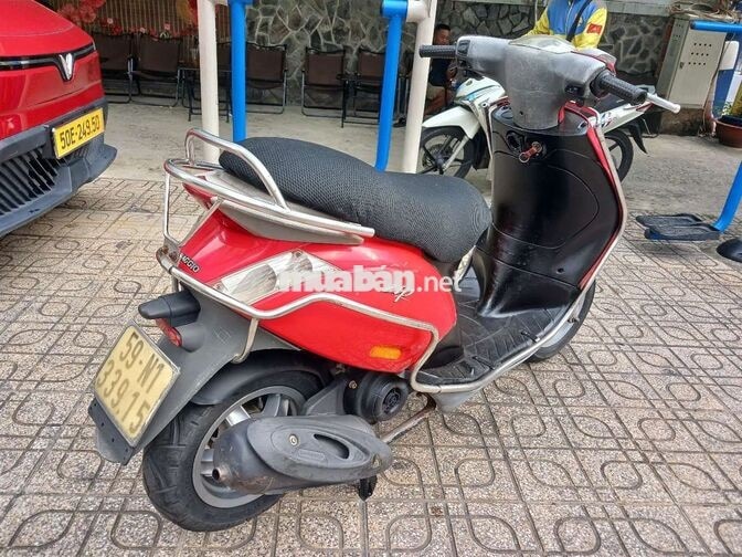 Piaggio Zip Đỏ Nhập khẩu