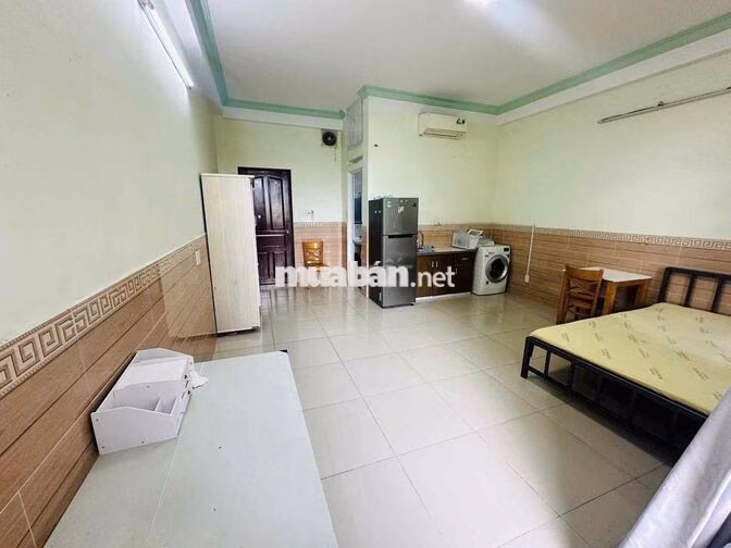 Cho thuê phòng đầy đủ nội thất có thang máy