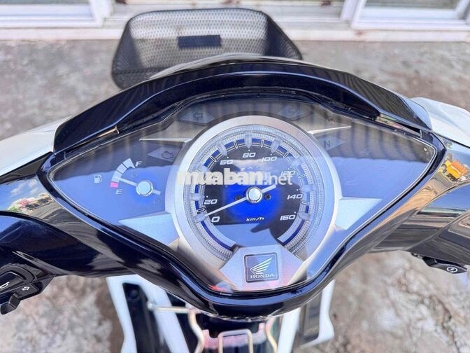 Honda Future 125 2024 Trắng 3594 km