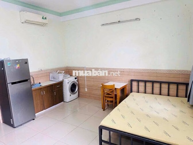 Cho thuê phòng đầy đủ nội thất có thang máy