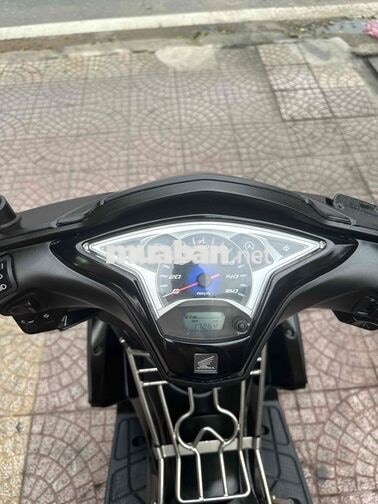 Honda Air Blade 2015 zin dep vĩnh long