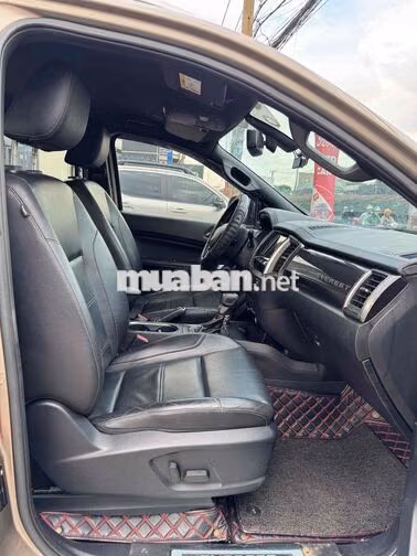 Everest Titanium 2018 SUV Mỹ Gầm Chắc Máy Êm
