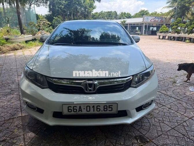 Honda Civic 1.8 Tự động 2014 Trắng ngọc trai