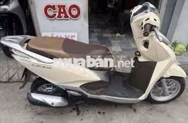 Honda Lead 2018 vàng