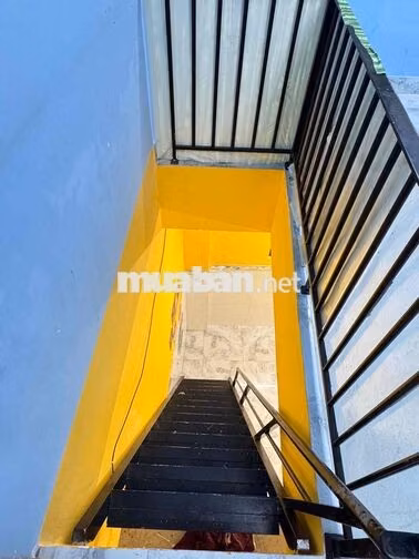 TẦNG TRỆT - 1 TRỆT - 1 GÁC TOÀN PHẦN - CỬA SỔ THOÁNG MÁT