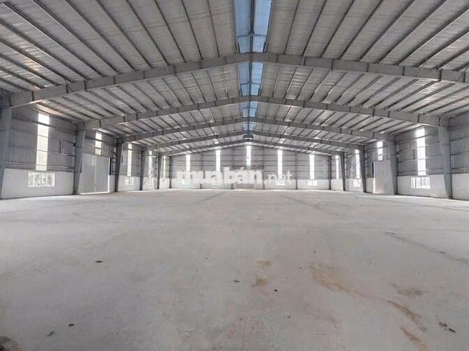 Cho thuê Kho Mặt Tiền 1000m 5000m Đường chính 20m Sát Ga T3. Tân Bình