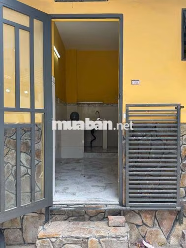 TẦNG TRỆT - 1 TRỆT - 1 GÁC TOÀN PHẦN - CỬA SỔ THOÁNG MÁT