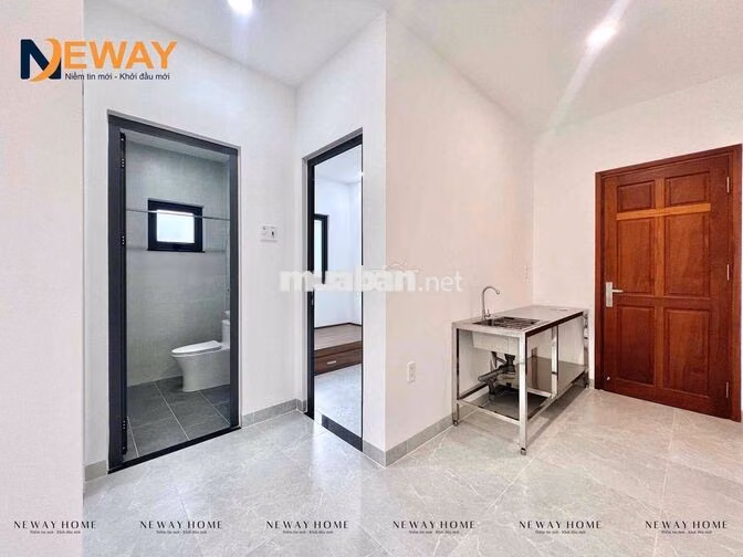 CĂN HỘ 2 PHÒNG NGỦ MỚI KENG NGAY SÂN GÔN TÂN SƠN, CÓ THANG MÁY, ĐẸP