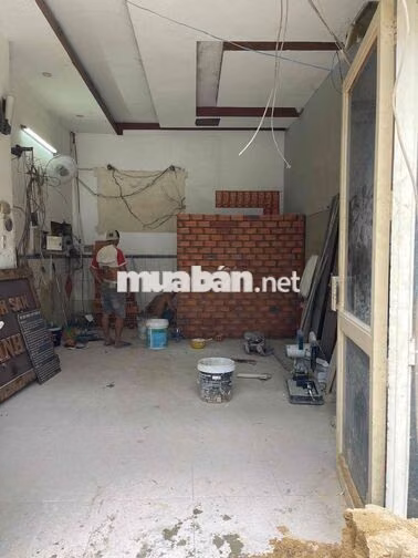 mặt bàng kinh doanh ngay trung tâm bàu các
