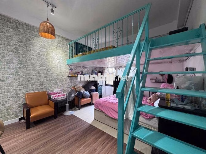 Cho Thuê Phòng Gác Lửng 25m2_Chung Cư NTB Q1_Thang Máy_Kế Bên Hàm Nghi