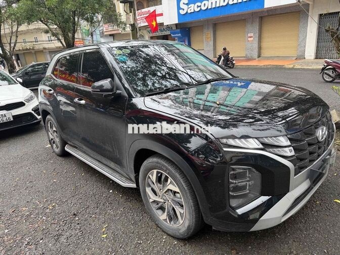Hyundai Creta 2022 ĐB Đen 4.5 vạn. Đã lên nhiều đồ
