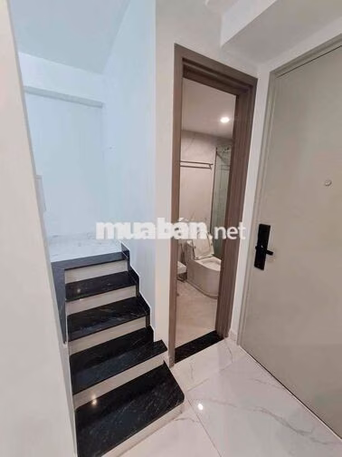 Cho thuê lại gấp căn hộ , giảm 80% tiền cọc phòng .