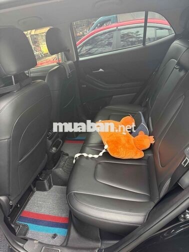 Hyundai Creta 2022 ĐB Đen 4.5 vạn. Đã lên nhiều đồ