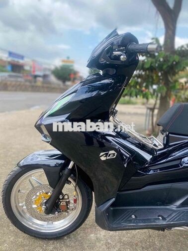 Honda AB 125 4V Đen