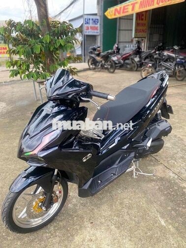 Honda AB 125 4V Đen