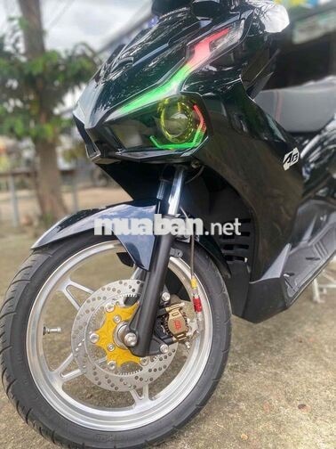 Honda AB 125 4V Đen