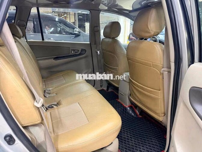 Cọp Innova E số sàn 2014 Xe gia đình 1 chủ mua mơi