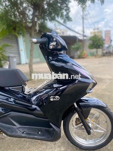 Honda AB 125 4V Đen