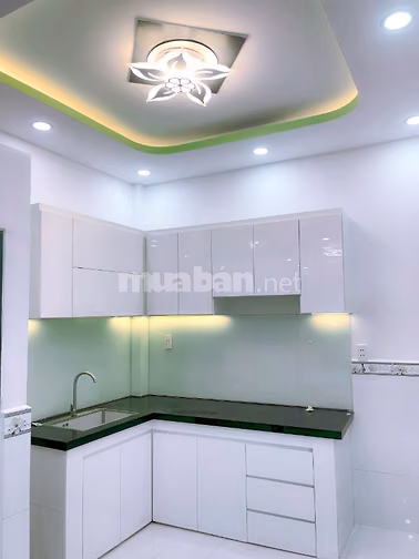 Nhà CHIẾN LƯỢC Bình Tân 3x10M giá hơn 3 tỷ
