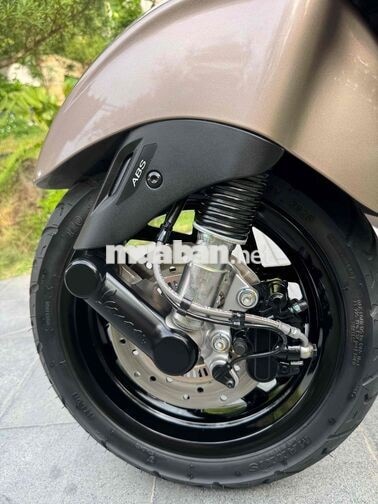 Vespa 125 Tech Nâu Đồng odo 409 km như mới