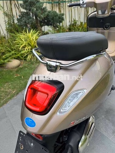 Vespa 125 Tech Nâu Đồng odo 409 km như mới