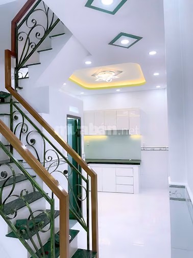Nhà CHIẾN LƯỢC Bình Tân 3x10M giá hơn 3 tỷ