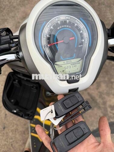 Honda Scoopy Trắng 5.000km
