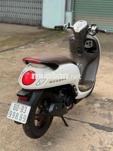 Honda Scoopy Trắng 5.000km