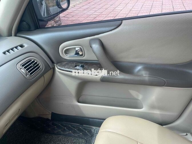 Ford Laser Tự động cữa sổ trời