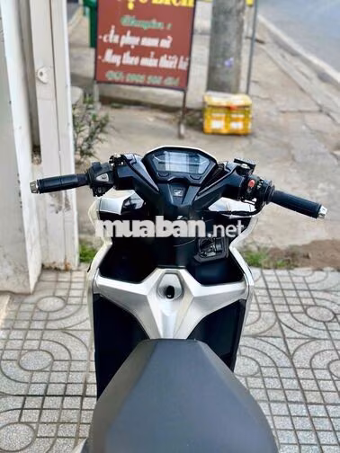 Honda Vario 150 2019 Bạc