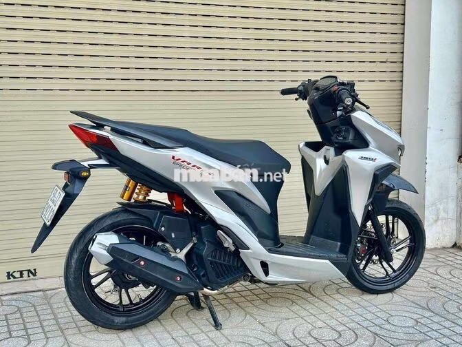 Honda Vario 150 2019 Bạc