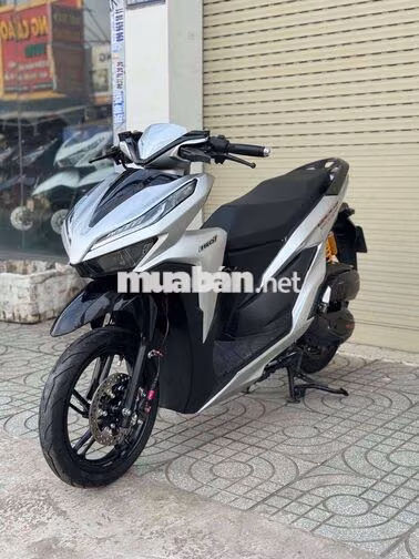 Honda Vario 150 2019 Bạc