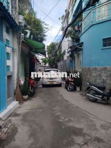 Bán nhà hẻm xe hơi 3pn2wc full Nt ngay vincom quang trung