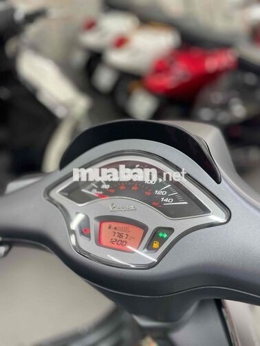 Piaggio Vespa ABS 125cc 2023 Xám Ít