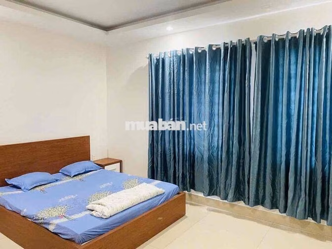 NHÀ NGUYÊN CĂN 4 TẦNG KHU BÊN SÔNG GẦN GIGAMALL CÓ THANG MÁY