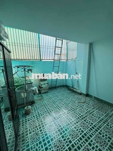 cho thuê nhà mới đẹp đúc 3 lầu hẻm xe tải nguyễn văn lương gò vấp 18tr