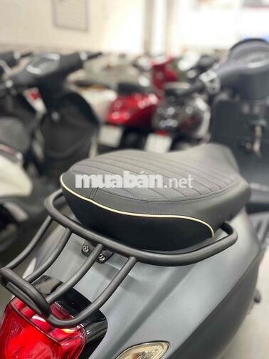 Piaggio Vespa ABS 125cc 2023 Xám Ít