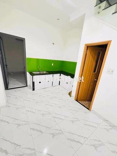 CHO THUÊ NHÀ 3 TẦNG VỬA Ở VỪA KD MT NGUYỄN CÔNG TRỨ