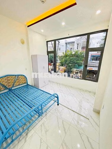 CHO THUÊ NHÀ 3 TẦNG VỬA Ở VỪA KD MT NGUYỄN CÔNG TRỨ