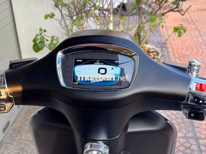 Piaggio Vespa Sprint 150 TFT 2024 Đen nhám 3400km