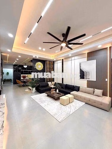 ĐANG XÂY DỰNG. SIÊU PHẨM NHÀ PHỐ 3 TẦNG KDC HỒNG LOAN.